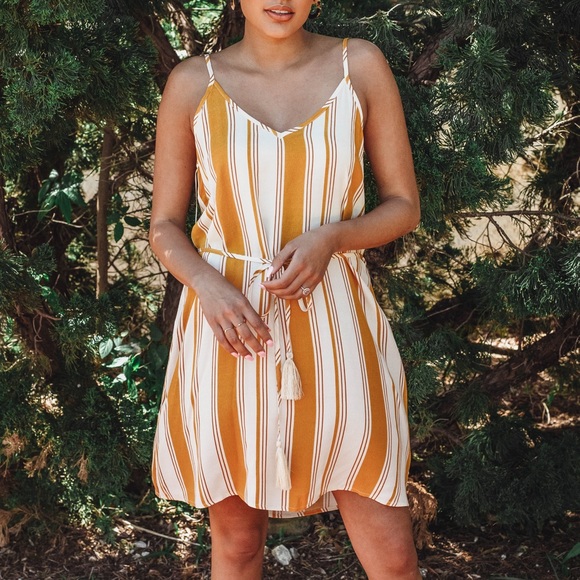 Perfect Pick Dress - Mustard - Picture 4 of 6